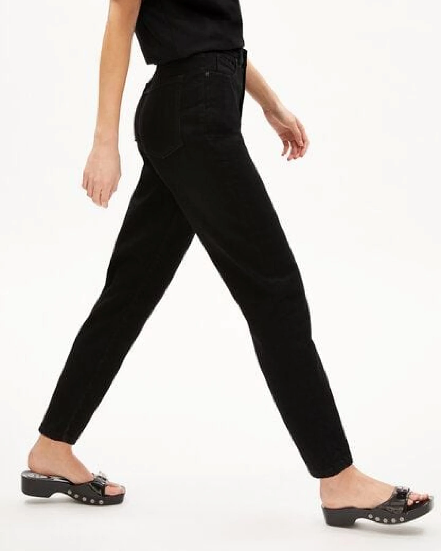 ARMEDANGELS MAIRAA - Damen Jeans Mom Fit High Waist Ankle recycelte Baumwolle Non-Stretch – Ansicht 4