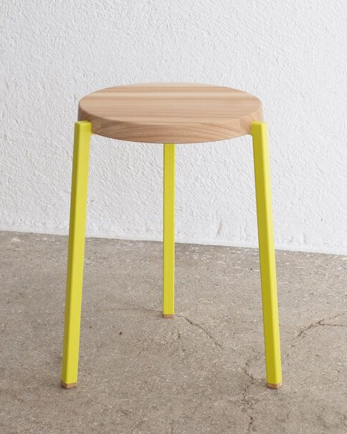 Bally und Bally Peace Hocker / Beistelltisch – Ansicht 2