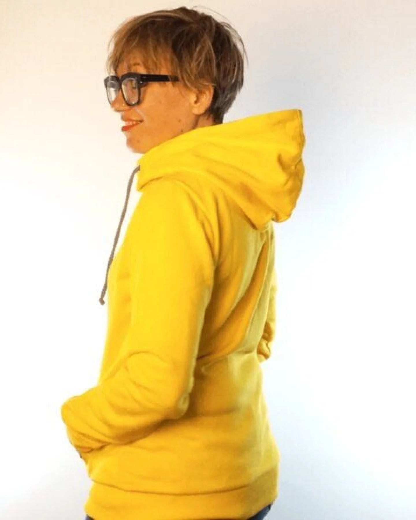 WASNI Frauen-Hoodie mit Schalkragen, made in Esslingen aus 100% Biobaumwolle – Ansicht 3