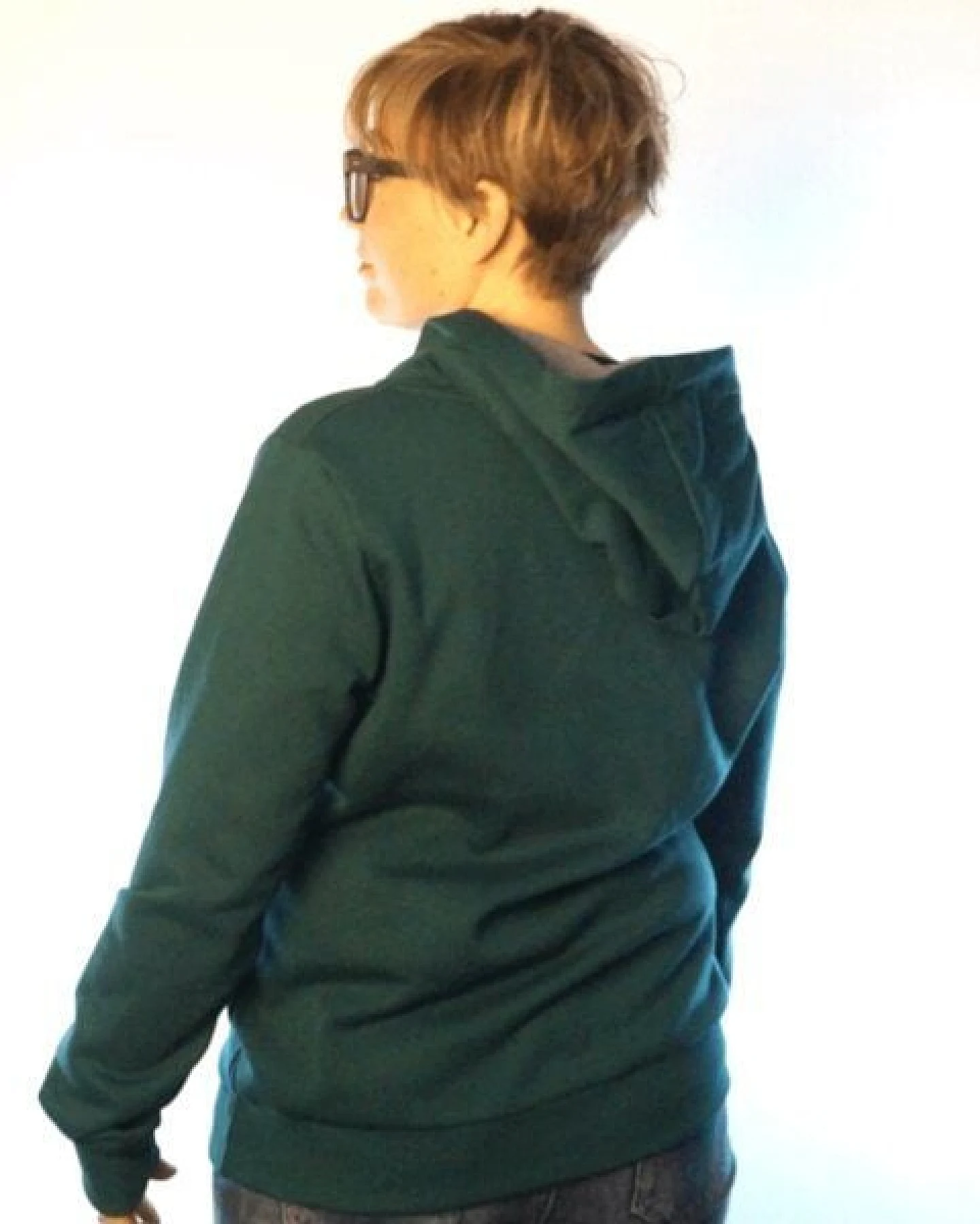 WASNI Frauen-Kapuzenjacke, made in Esslingen aus 100% Biobaumwolle – Ansicht 4