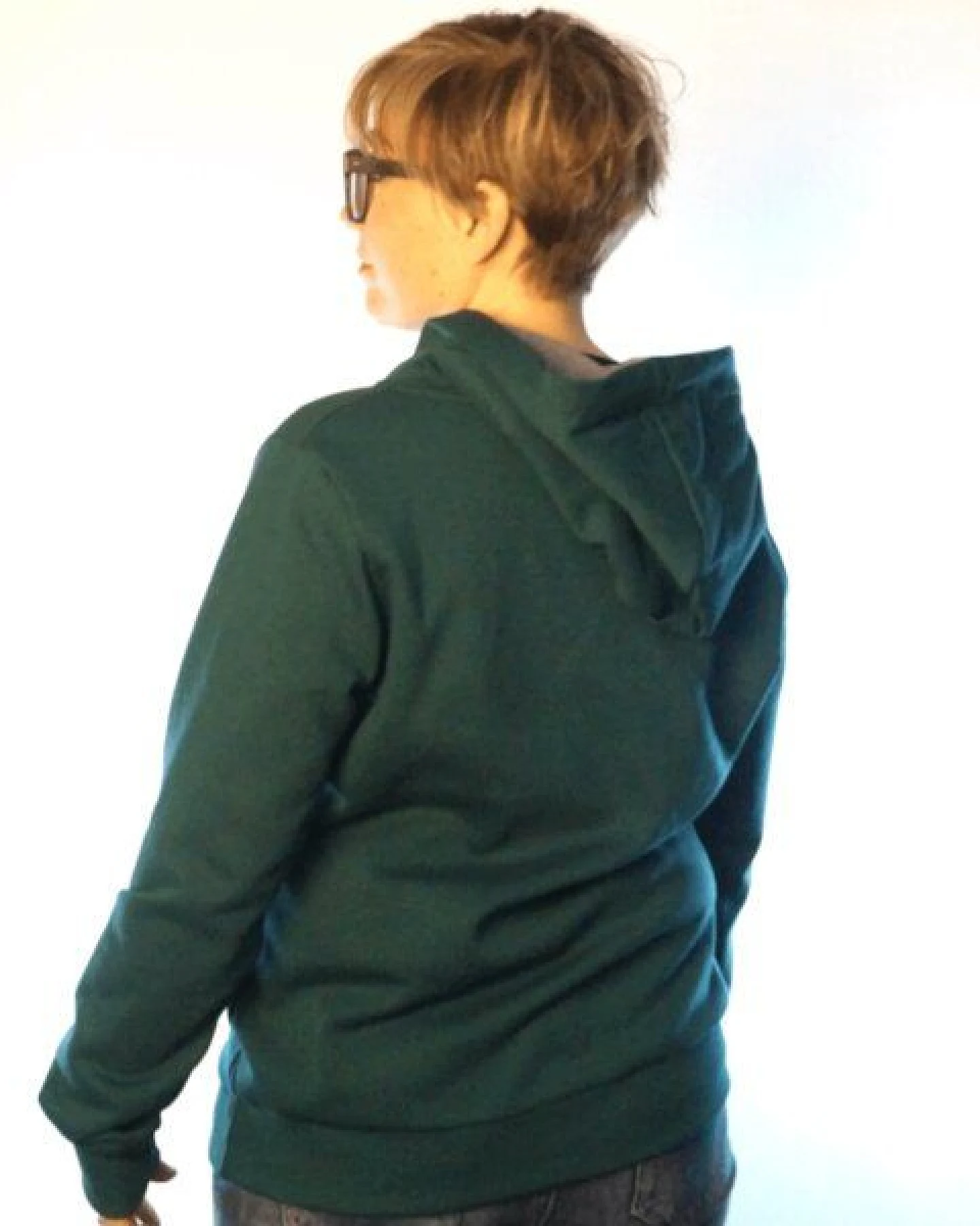 WASNI Frauen-Kapuzenjacke, made in Esslingen aus 100% Biobaumwolle – Ansicht 4