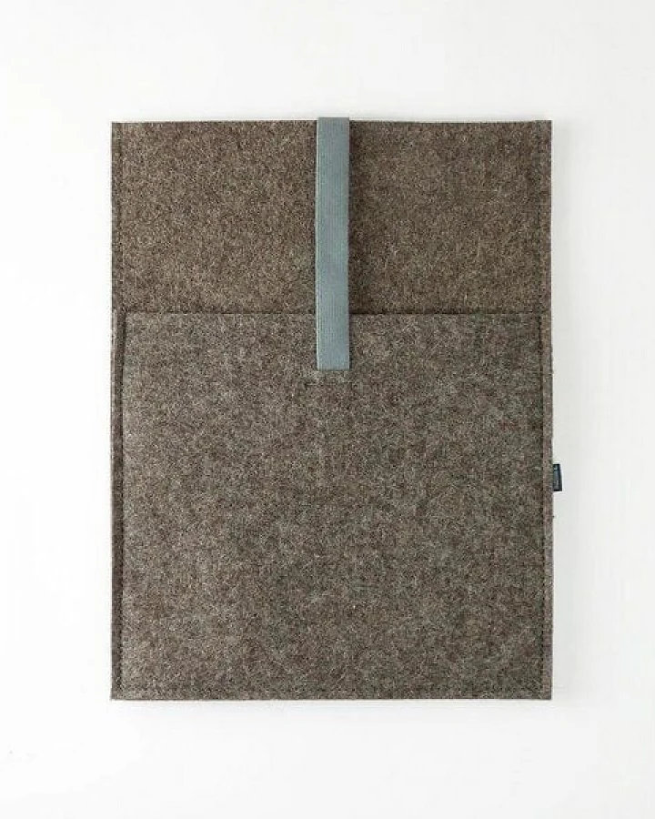 Braun-Grau
