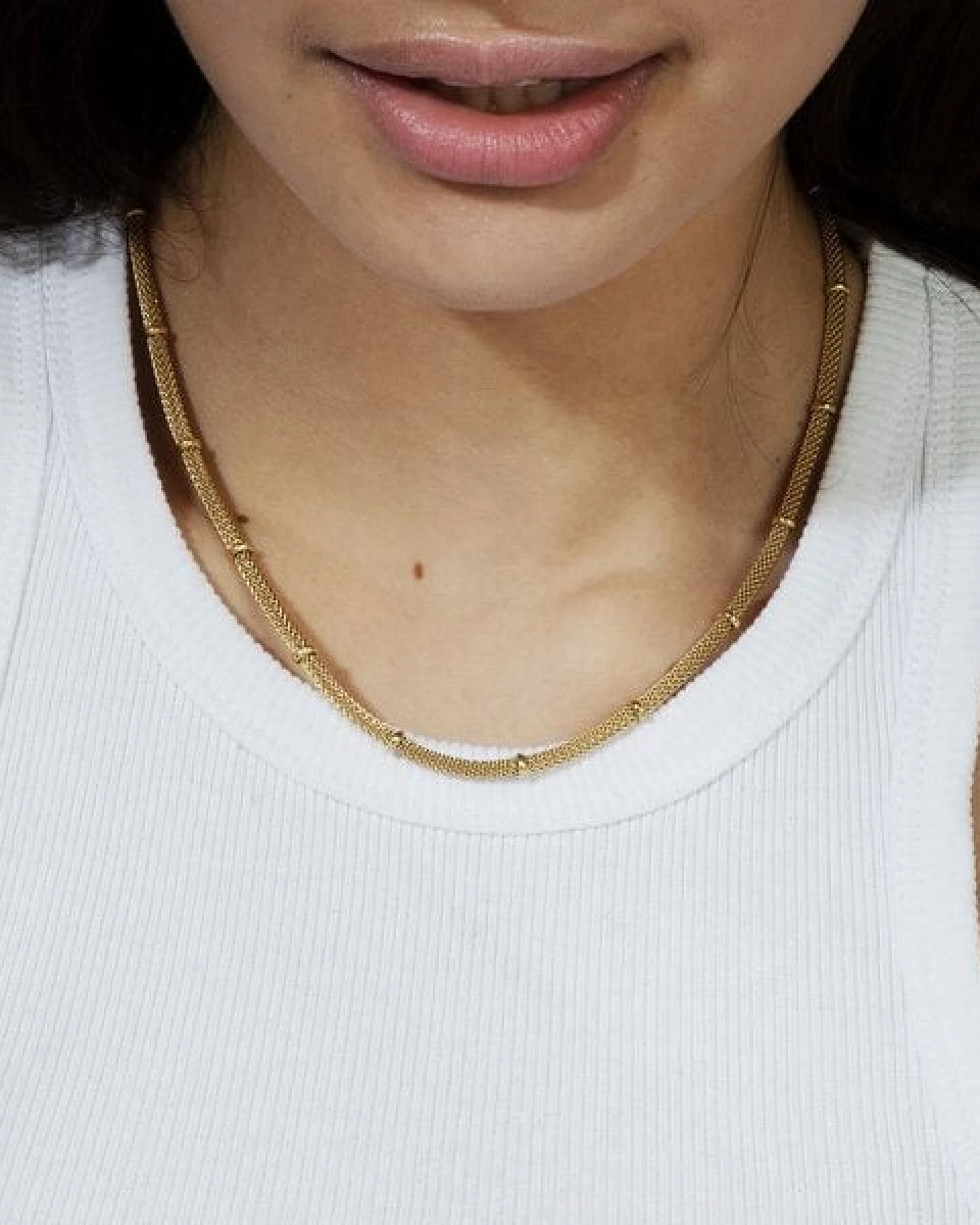 ELEKTROPULLI Coole Kette mit feiner Struktur in Gold und Silber in ca. 47 x 3mm – Ansicht 4