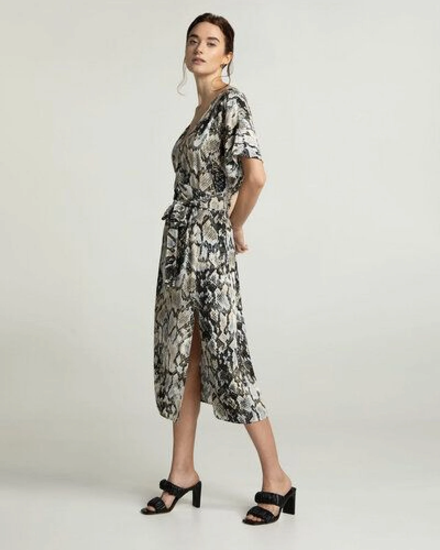 Lovjoi Kurzarmkleid ADEENA – Ansicht 3