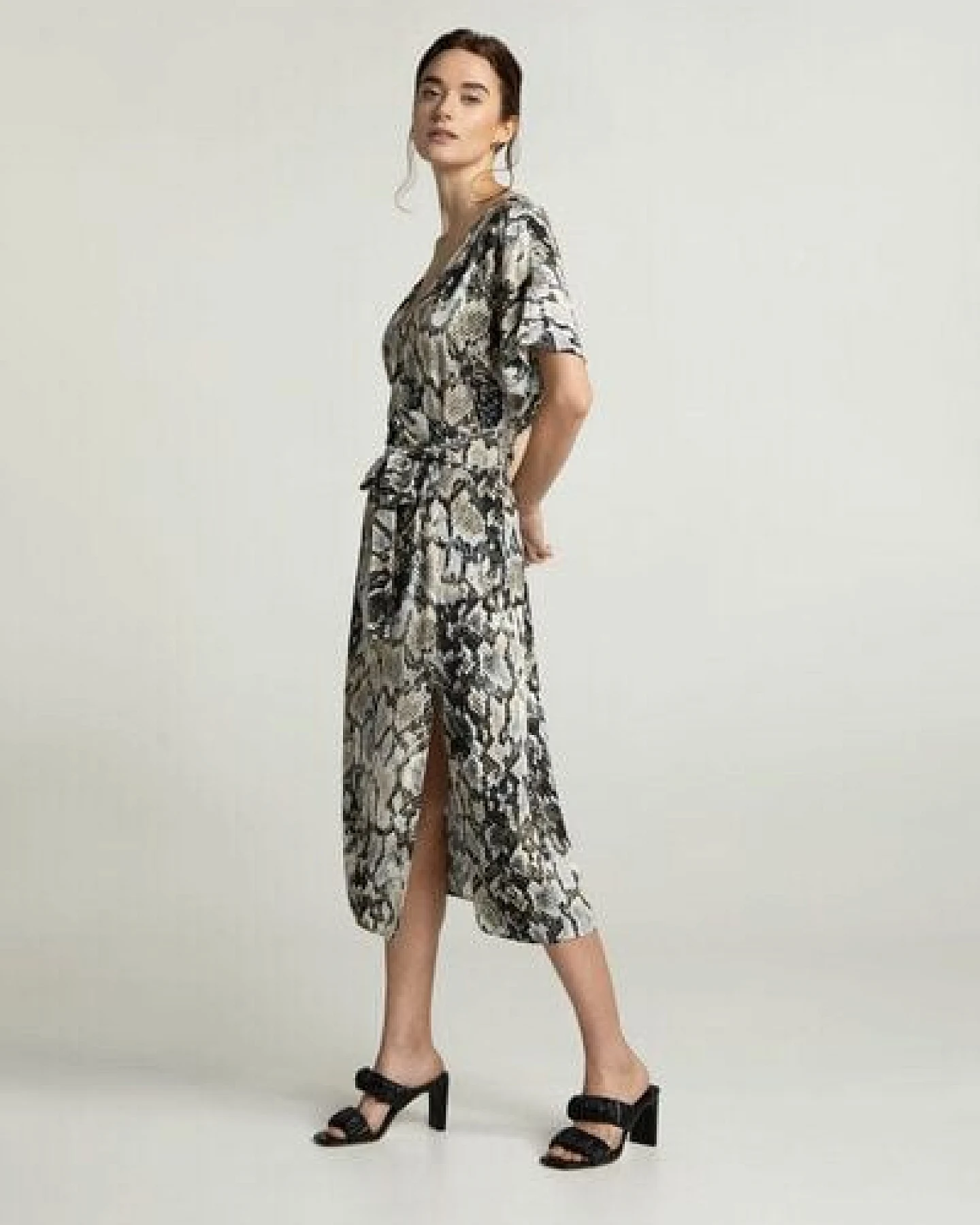 Lovjoi Kurzarmkleid ADEENA – Ansicht 3
