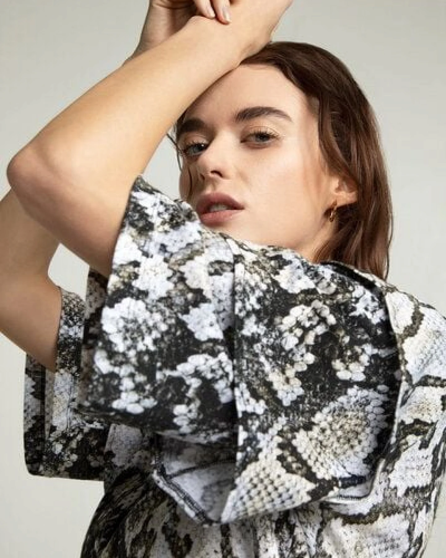 Lovjoi Print-Shirt LILLIT aus 100% Biobaumwolle – Ansicht 4