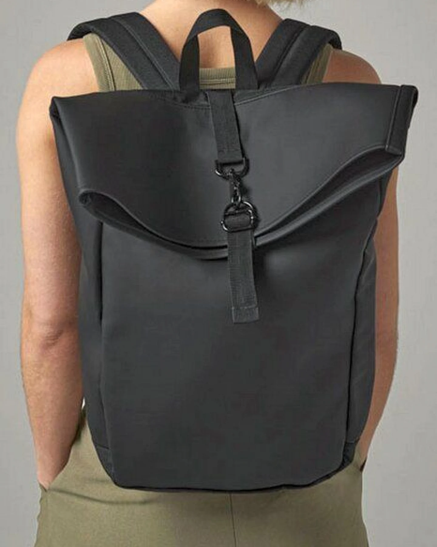 BagBase Matt beschichteter Rolltop Rucksack wasserabweisend Backpack Laptop – Ansicht 2