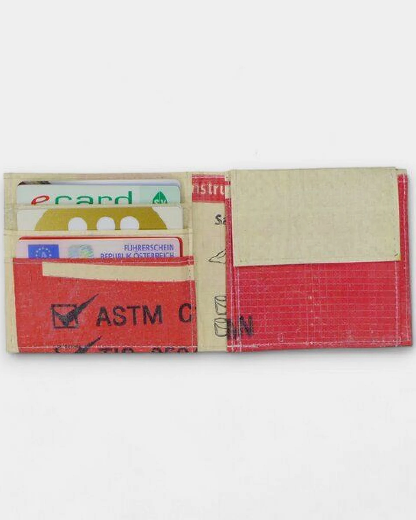 REFISHED fair fashion Börse 'CLASSIC WALLET' - upcycelte Zementsäcke – Ansicht 3