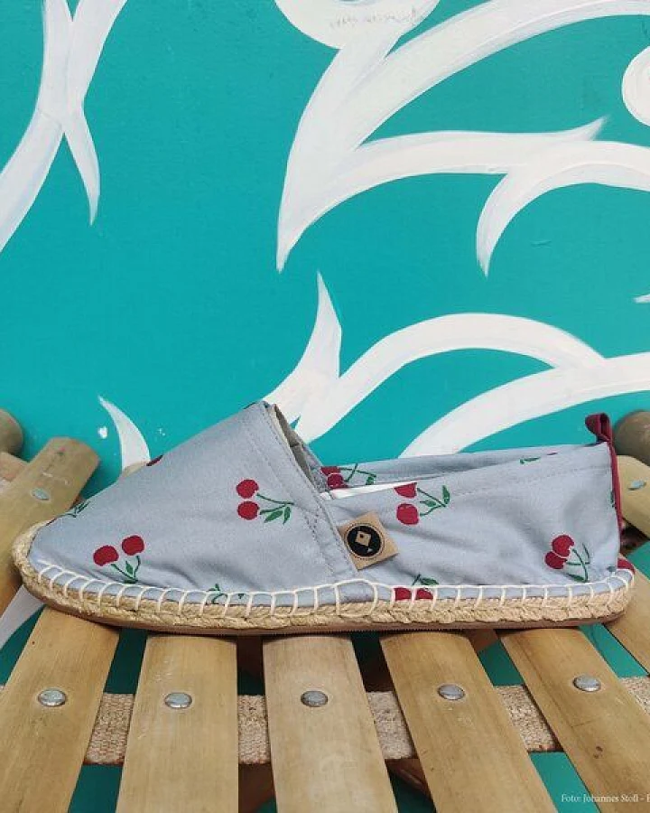 REFISHED fair fashion Espadrilles 'HAPPINESS' (Cherry)