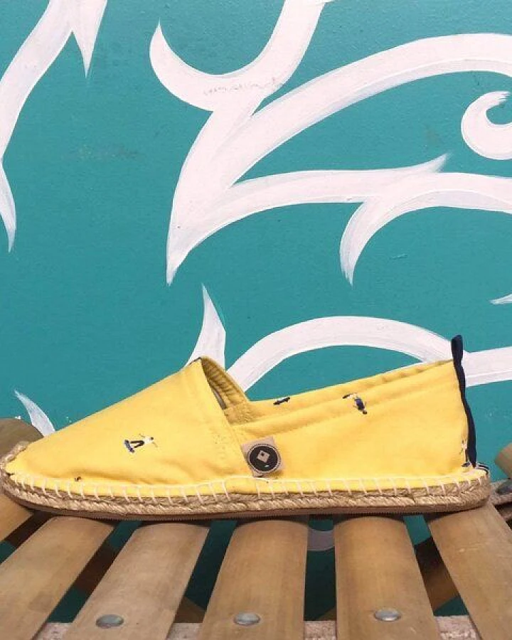 REFISHED fair fashion Espadrilles 'HAPPINESS' (Skateboarder)