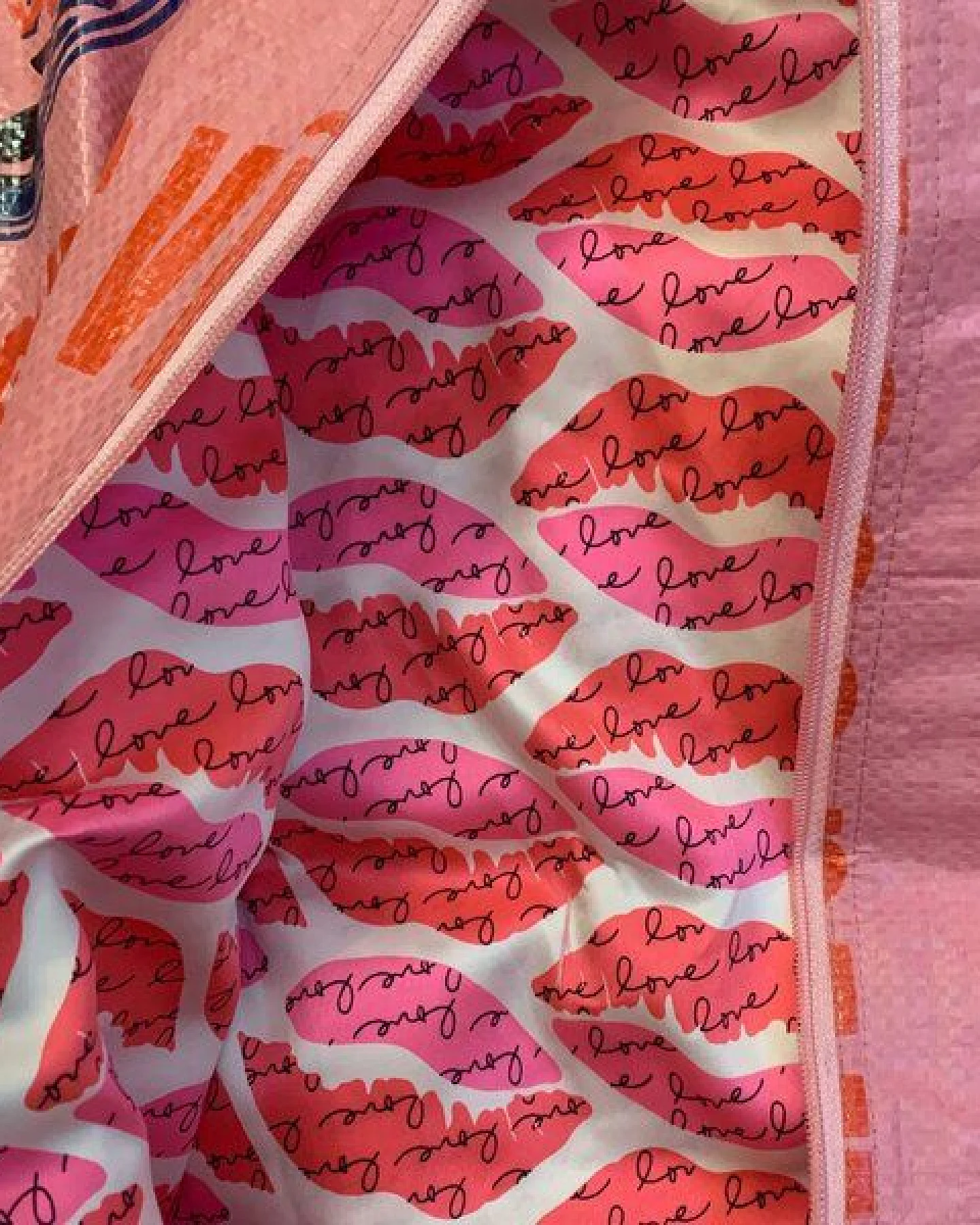 REFISHED fair fashion Kleidersack 'SUIT BAG' - upcycelte Fischfuttersäcke – Ansicht 2