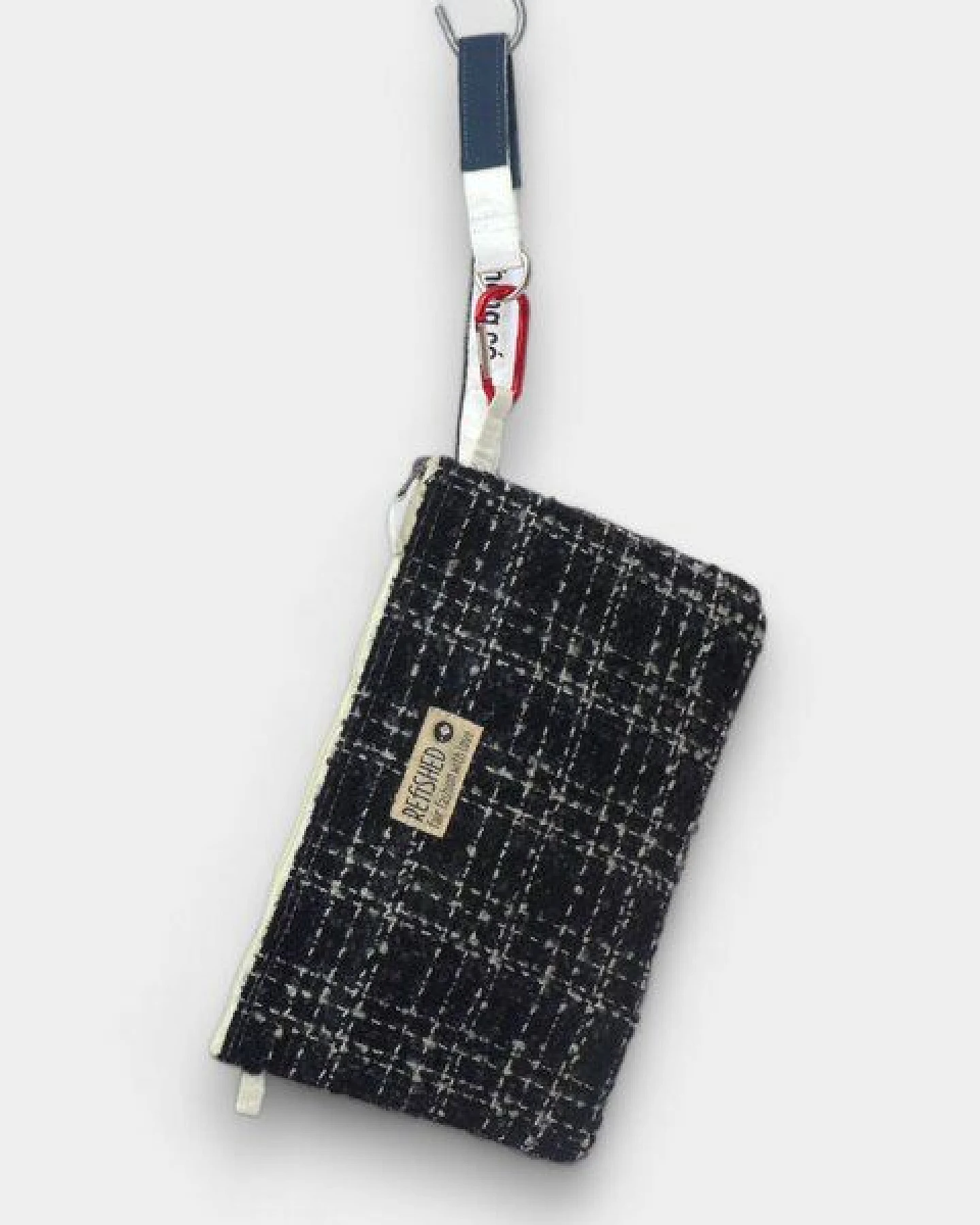 REFISHED fair fashion Täschchen 'BAG-IN-BAG TWEED' (S) - upcycelte Fischfuttersäcke – Ansicht 2