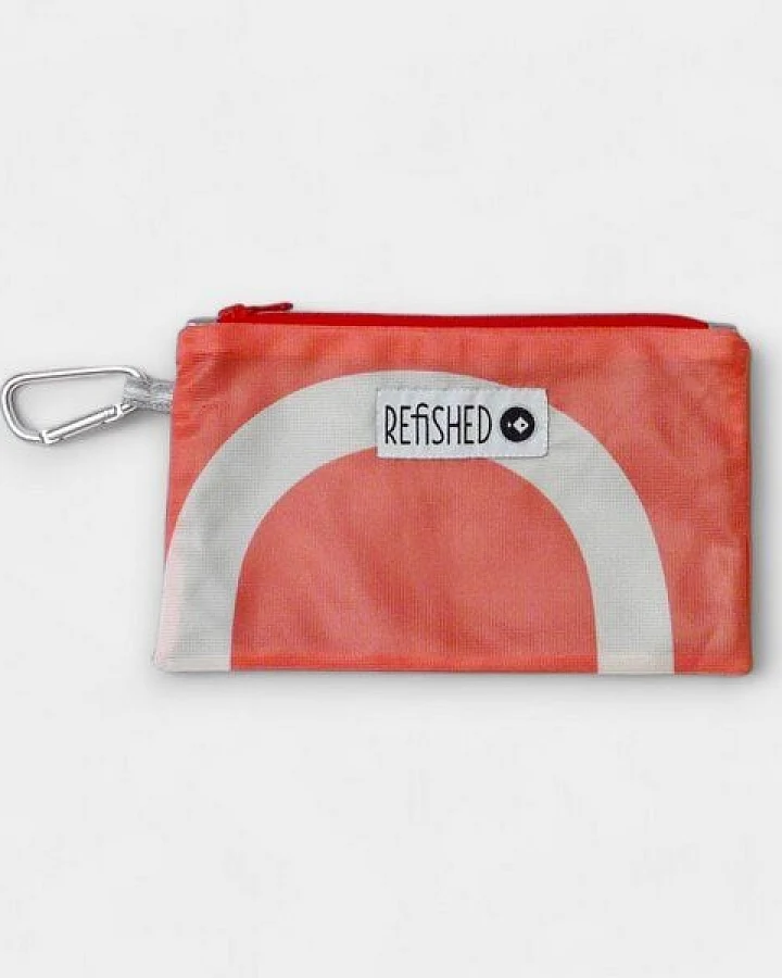 REFISHED fair fashion Täschchen 'TINY BAG' - upcycelte Fahnen