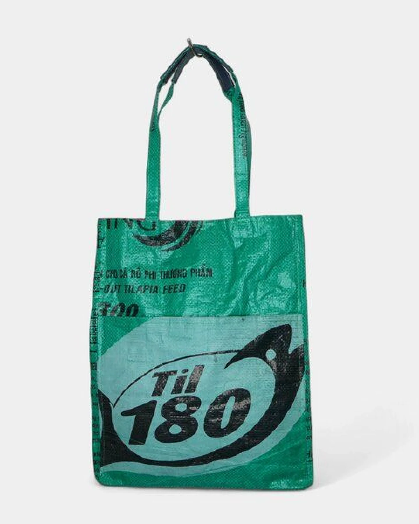 REFISHED fair fashion Tasche 'BUSINESS BAG' - upcycelte Fischfuttersäcke – Ansicht 2