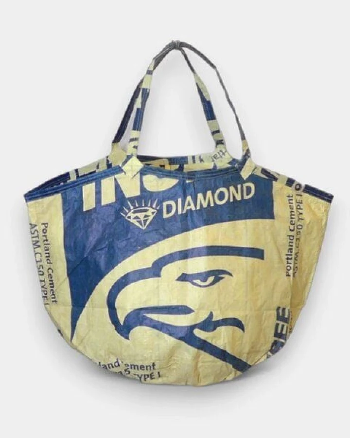 REFISHED fair fashion Tasche 'SOULMATE' - upcycelte Zementsäcke