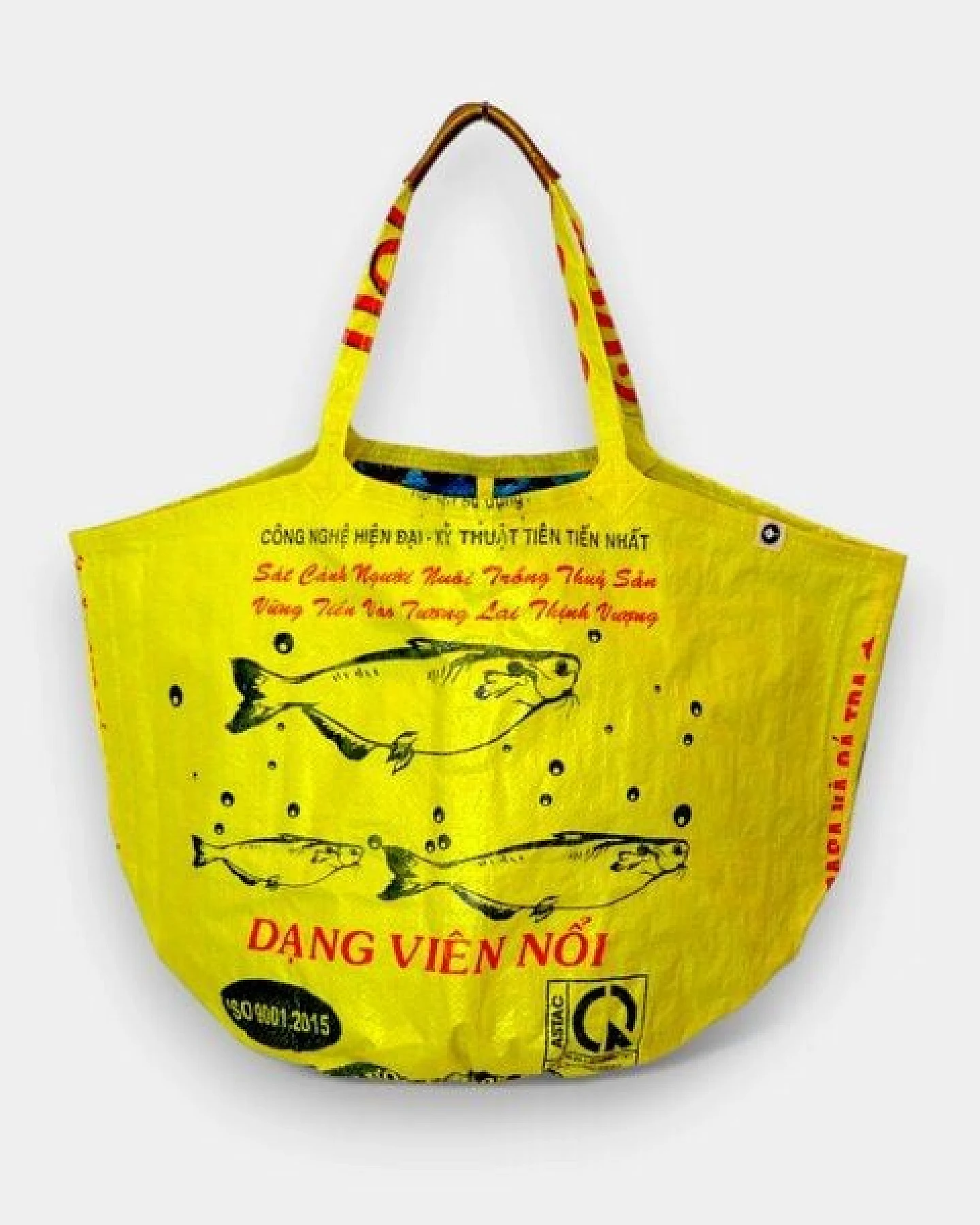 REFISHED fair fashion Tasche 'SOULMATE' - upcycelte Fischfuttersäcke – Ansicht 4