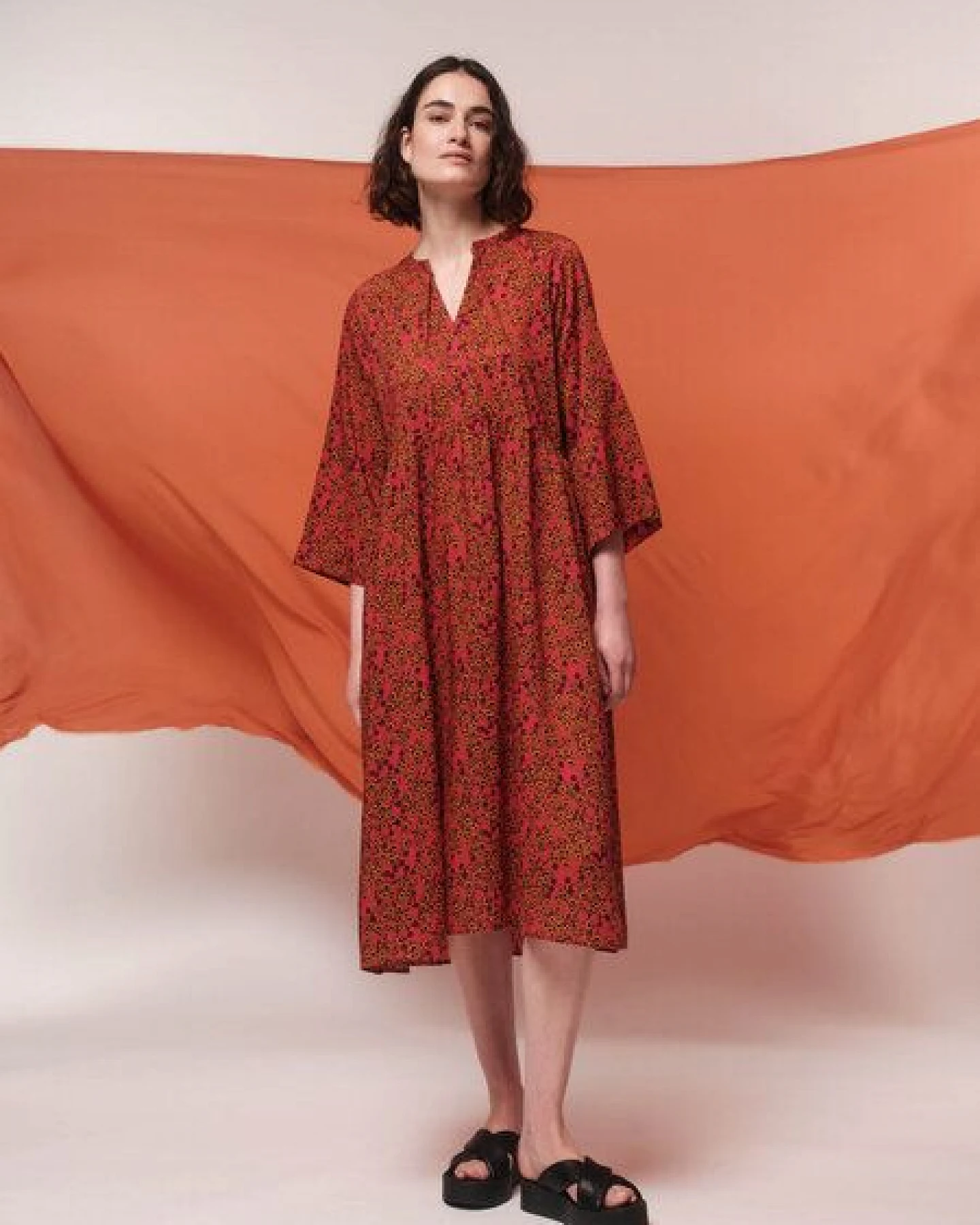 LANIUS Midikleid Print Flower Field aus TENCEL – Ansicht 2