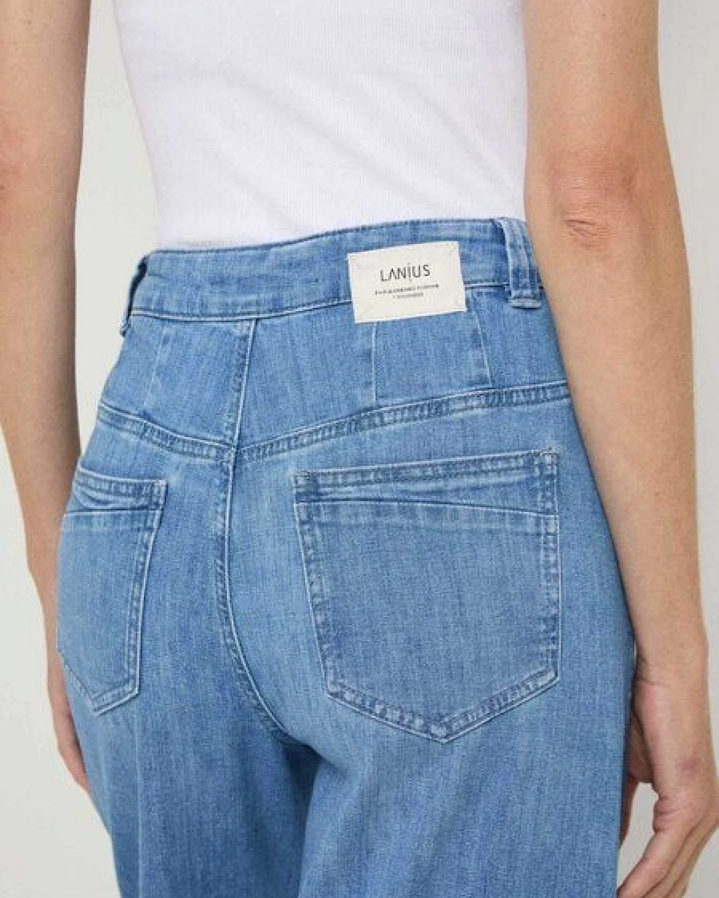 LANIUS High Waist Marlenejeans aus Bio-Baumwolle – Ansicht 4