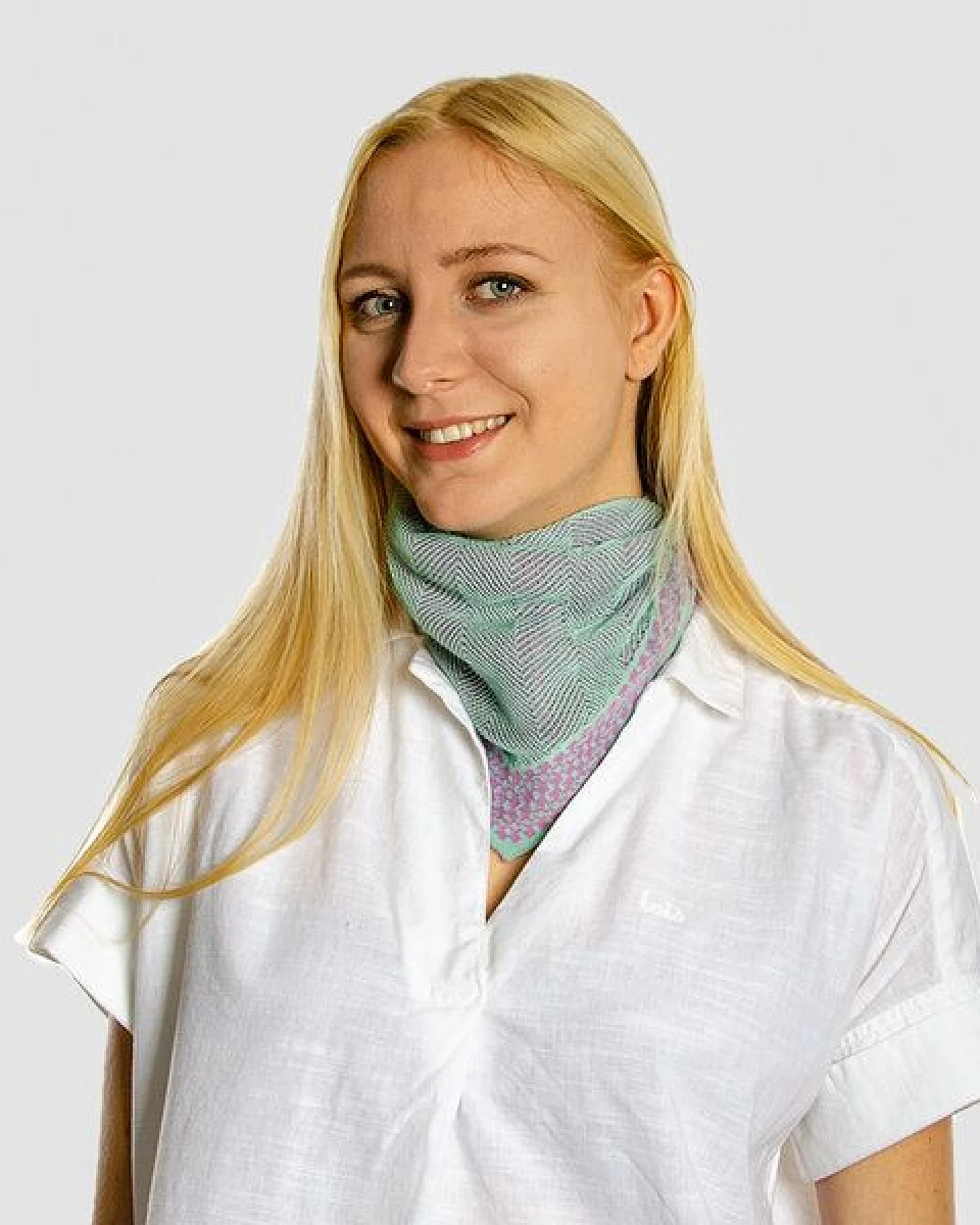 LANARTO slow fashion Halstuch Shine zweifarbig aus Bio-Baumwolle Feinstrick made in germany – Ansicht 2