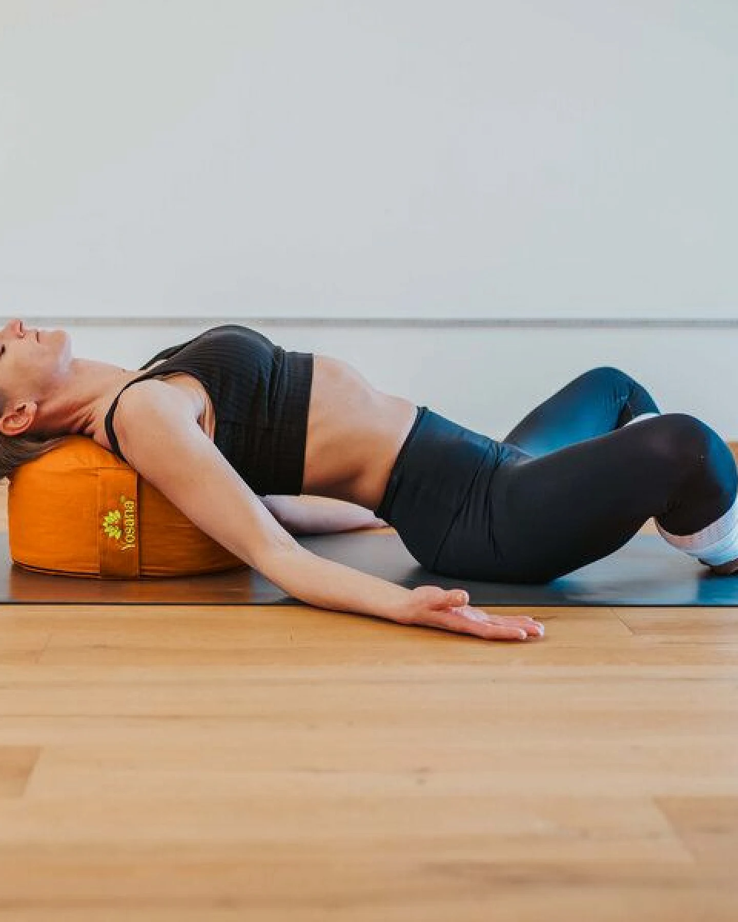 Yosana Yogakissen XL, 35cm rund, Meditationskissen mit Deutscher Bio-Dinkelspelzen Füllung – Ansicht 3
