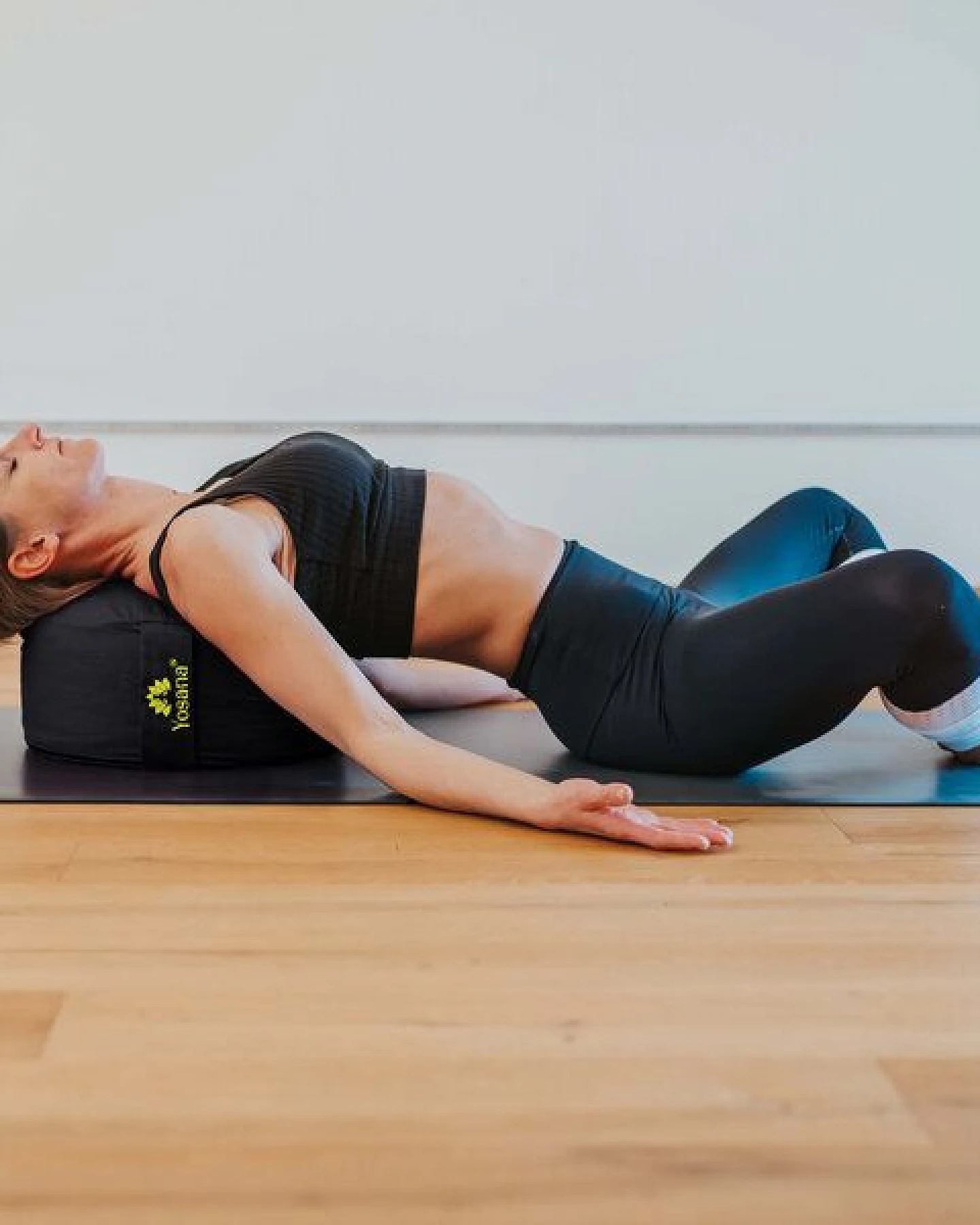 Yosana Yogakissen XL, 35cm rund, Meditationskissen mit Deutscher Bio-Dinkelspelzen Füllung – Ansicht 3