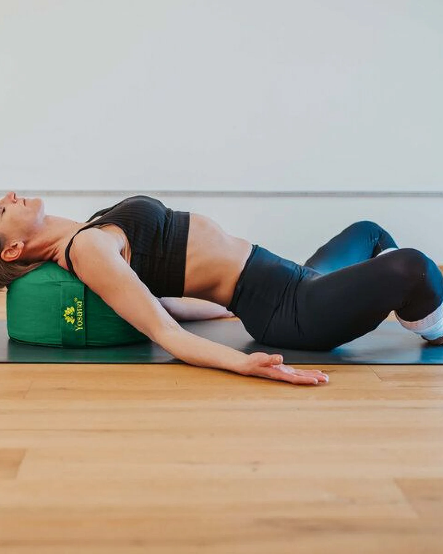 Yosana Yogakissen XL, 35cm rund, Meditationskissen mit Deutscher Bio-Dinkelspelzen Füllung – Ansicht 3