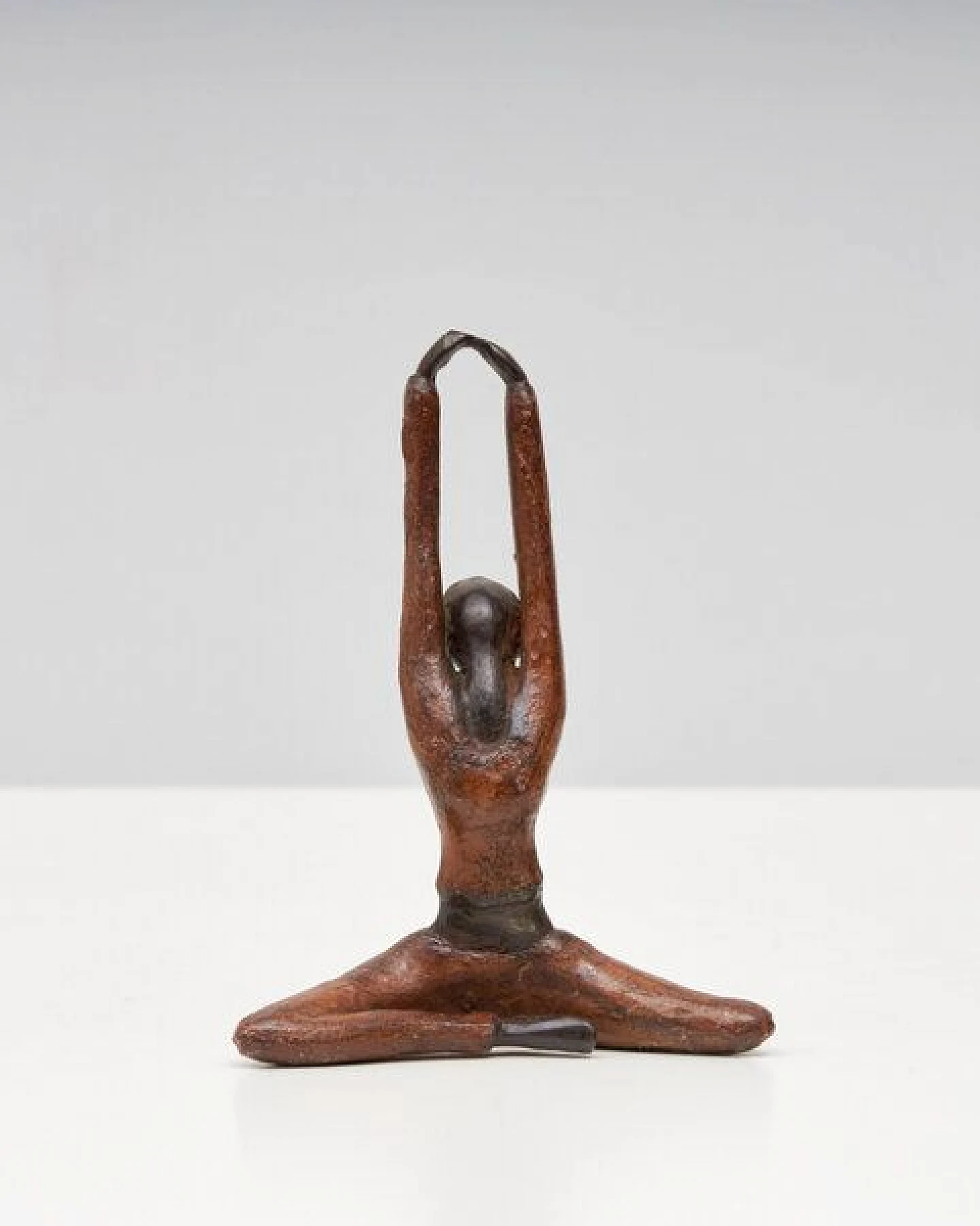 Moogoo Creative Africa Bronze-Skulptur Yoga "Barbara" – Ansicht 3