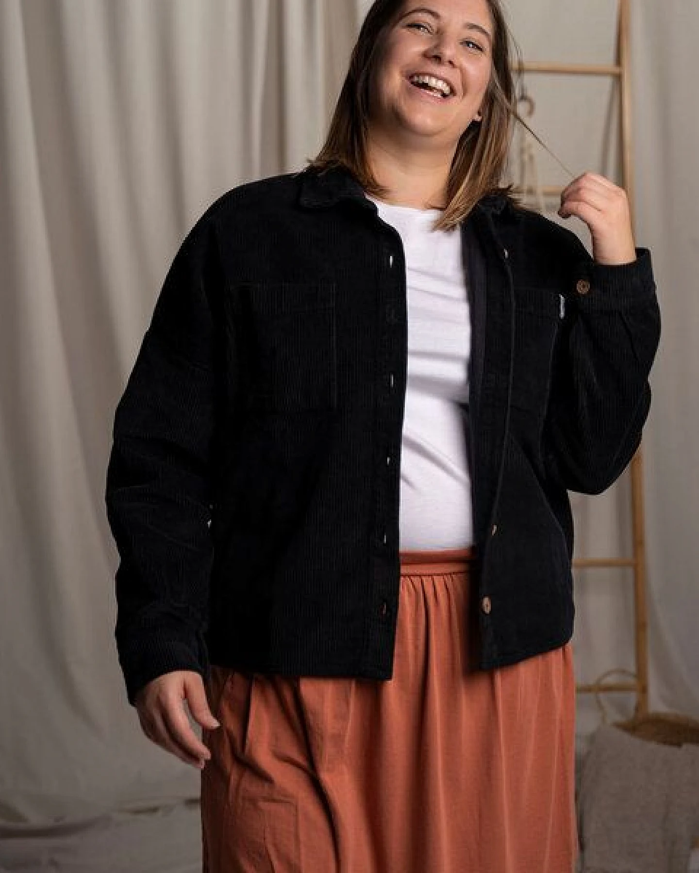 Vresh Clothing Vani - Cord Hemd aus Biobaumwolle – Ansicht 3
