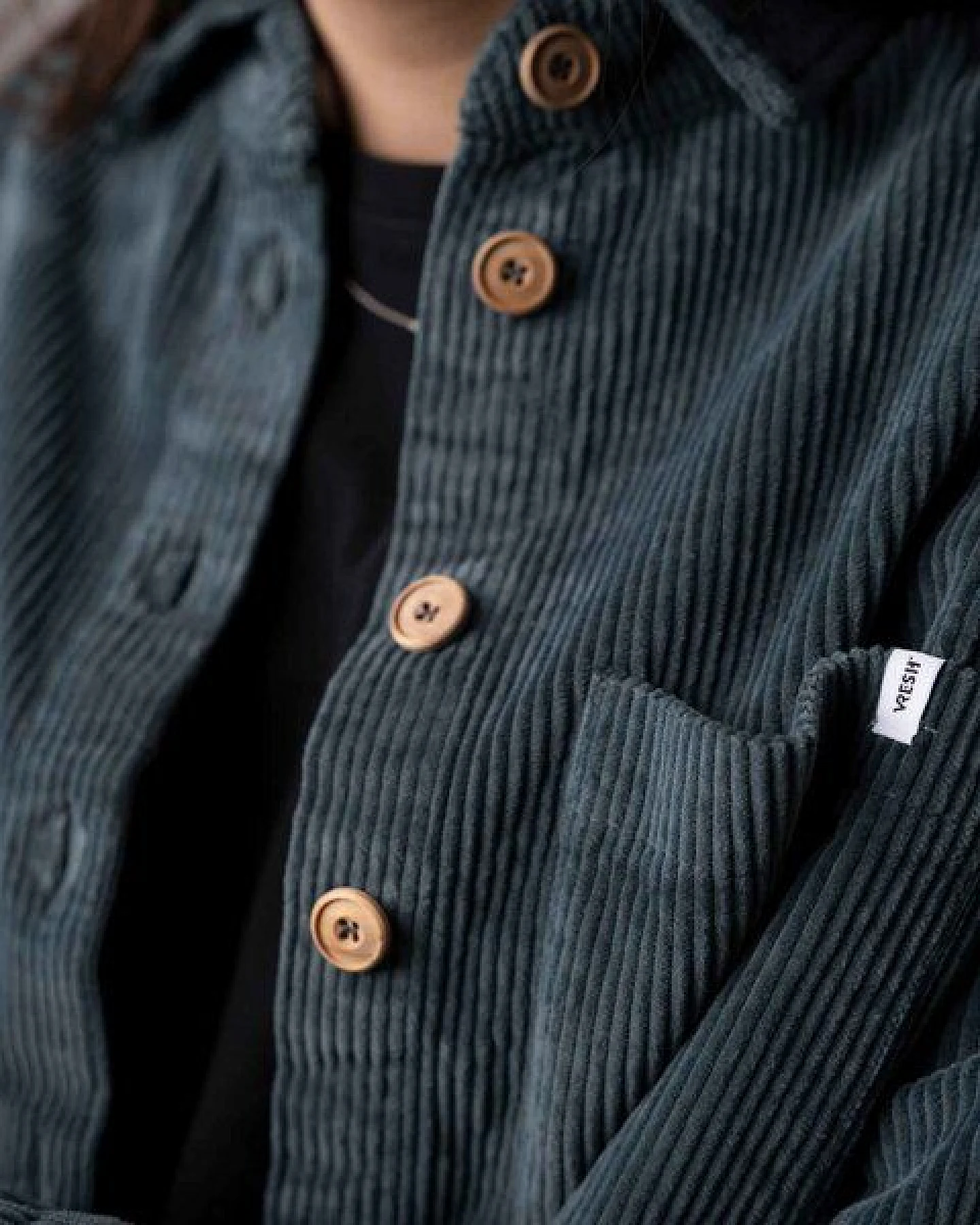 Vresh Clothing Vani - Cord Hemd aus Biobaumwolle – Ansicht 3
