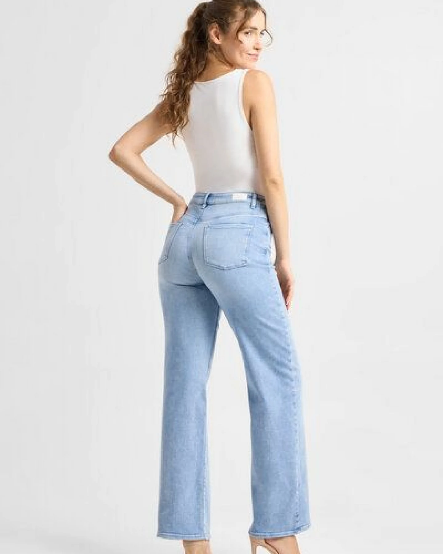 Damen Jeans DEW High Waist Flared DAWN Bio-Baumwolle – Ansicht 3