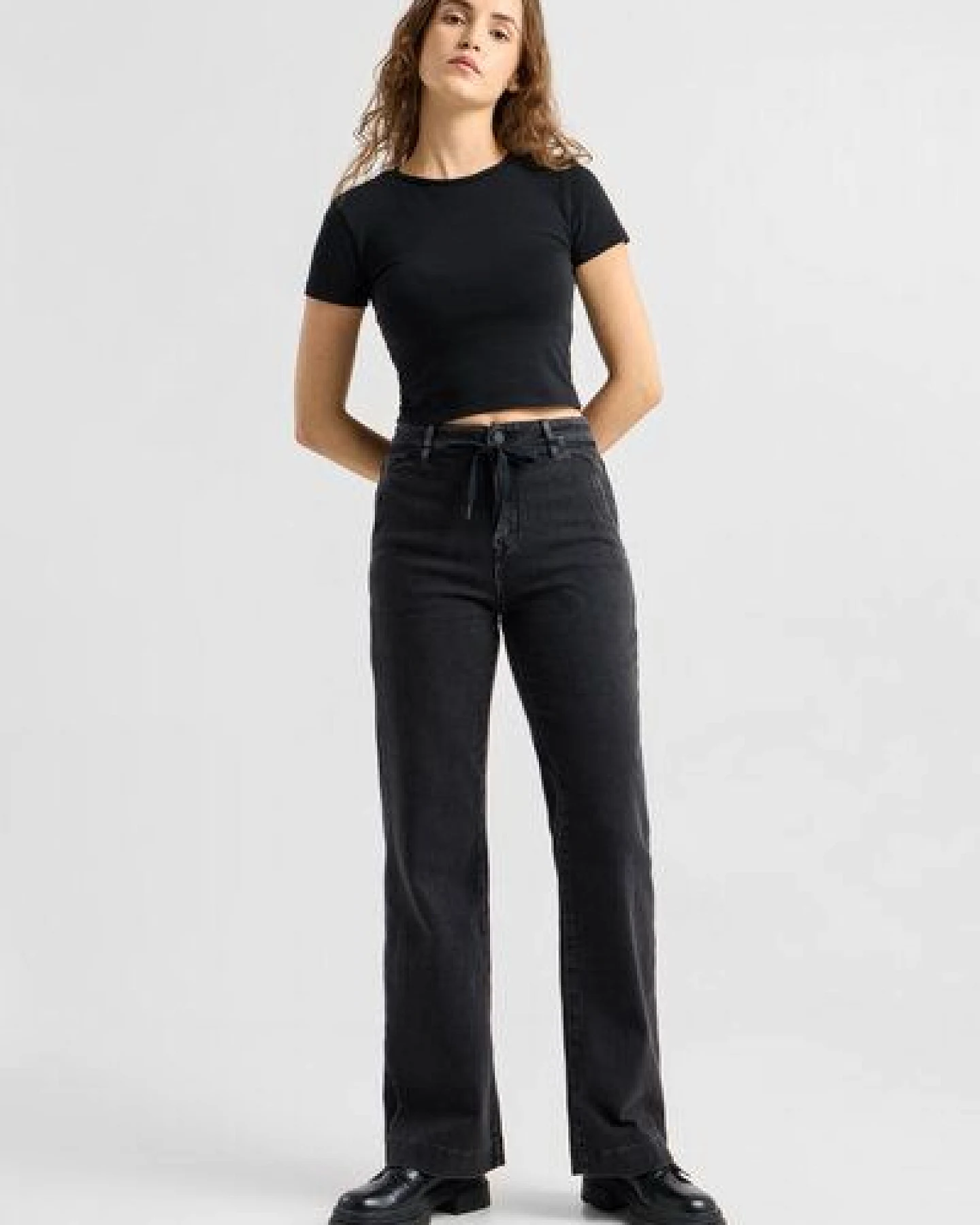 Damen Jeans DEW Flared High Waist French Pocket DAWN Bio-Baumwolle – Ansicht 2