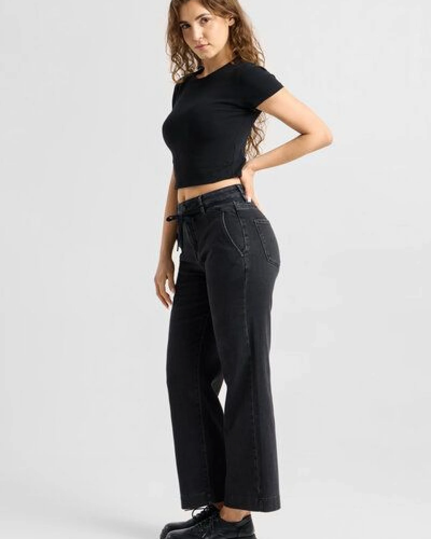 Damen Jeans DEW Flared High Waist French Pocket DAWN Bio-Baumwolle – Ansicht 3