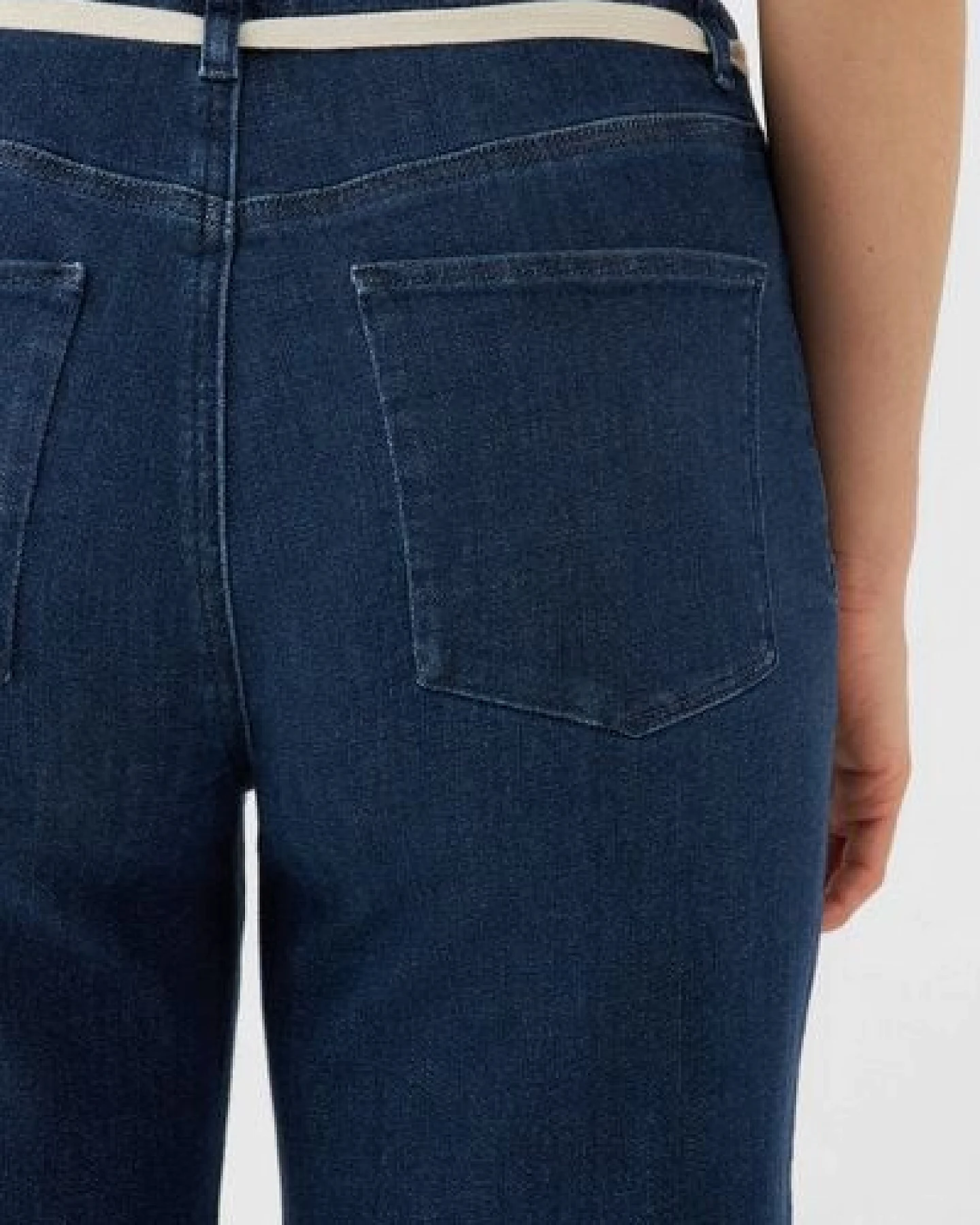 Damen Jeans DEW Flared High Waist French Pocket DAWN Bio-Baumwolle – Ansicht 4