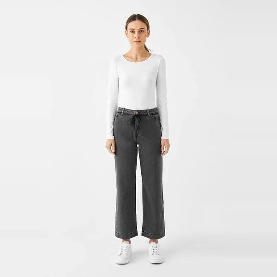 Medium Grey