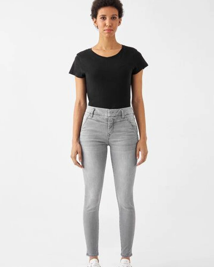 Damen Jeans SUN UP Powerstretch Design Details DAWN Bio-Baumwolle