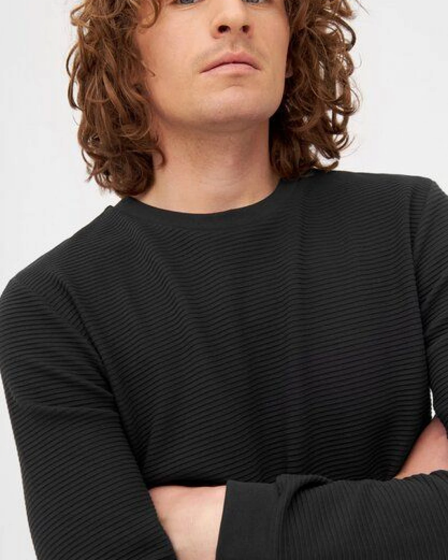Givn Berlin Sweater CANTON aus Bio-Baumwolle - Black (Rib) – Ansicht 4