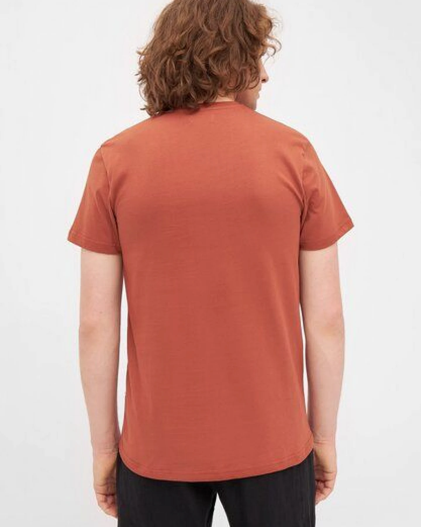 Givn Berlin T-Shirt COLBY (Forms) aus Bio-Baumwolle – Ansicht 3