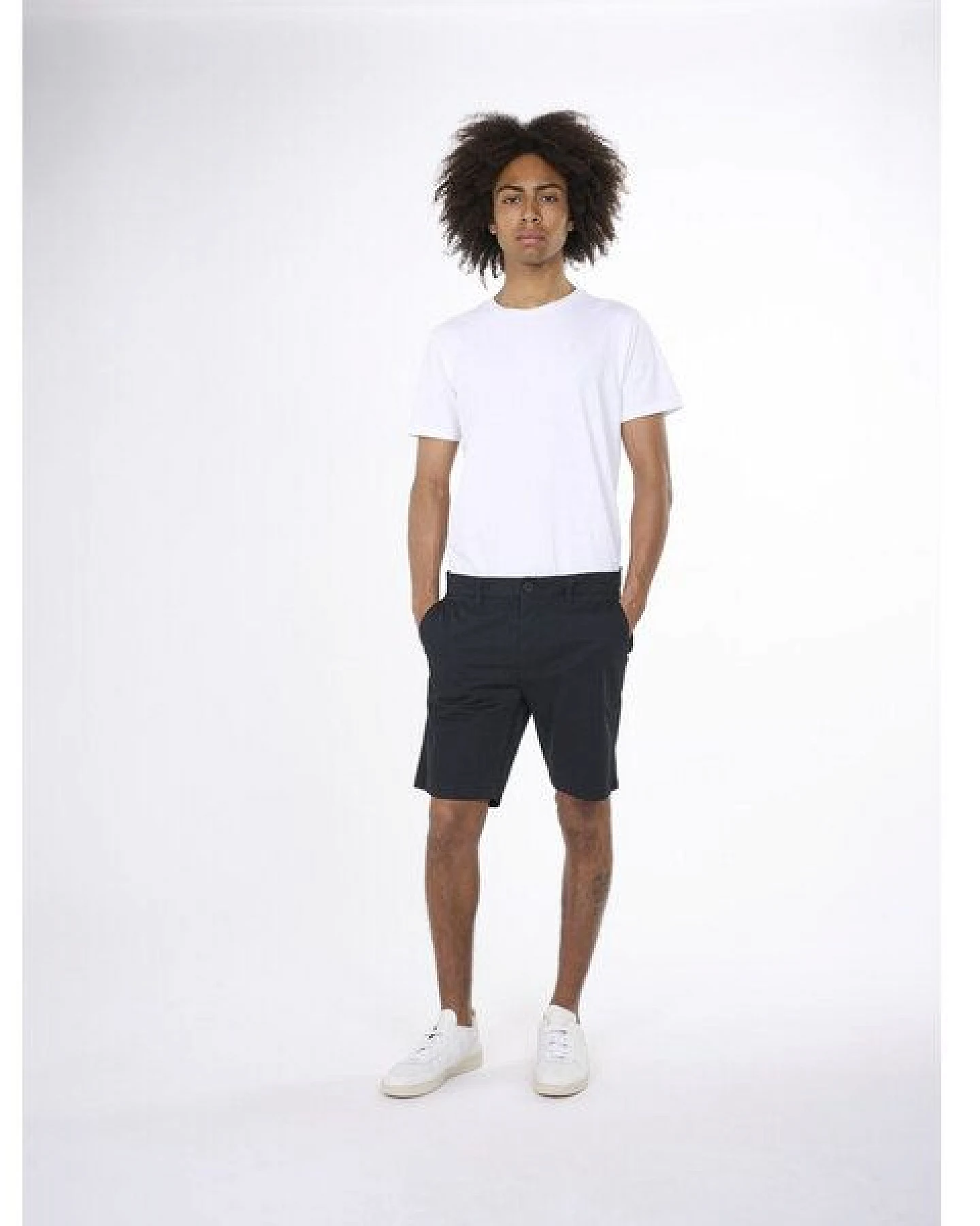 KnowledgeCotton Apparel Shorts STRETCHED TWILL aus Bio-Baumwolle – Ansicht 3