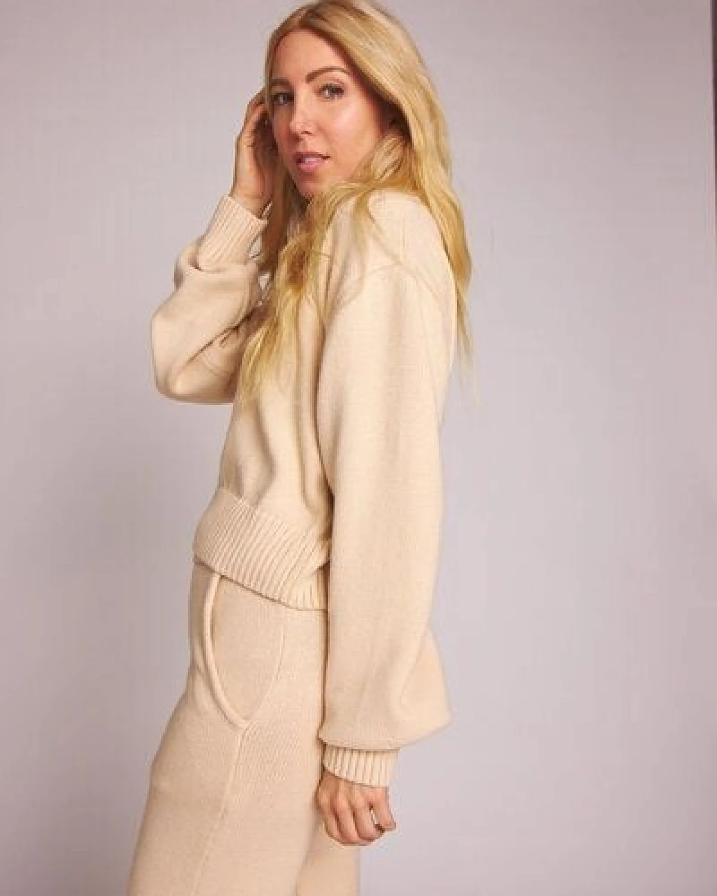 Baìge the Label cropped Strickpullover Cara aus Bio-Baumwolle – Ansicht 3