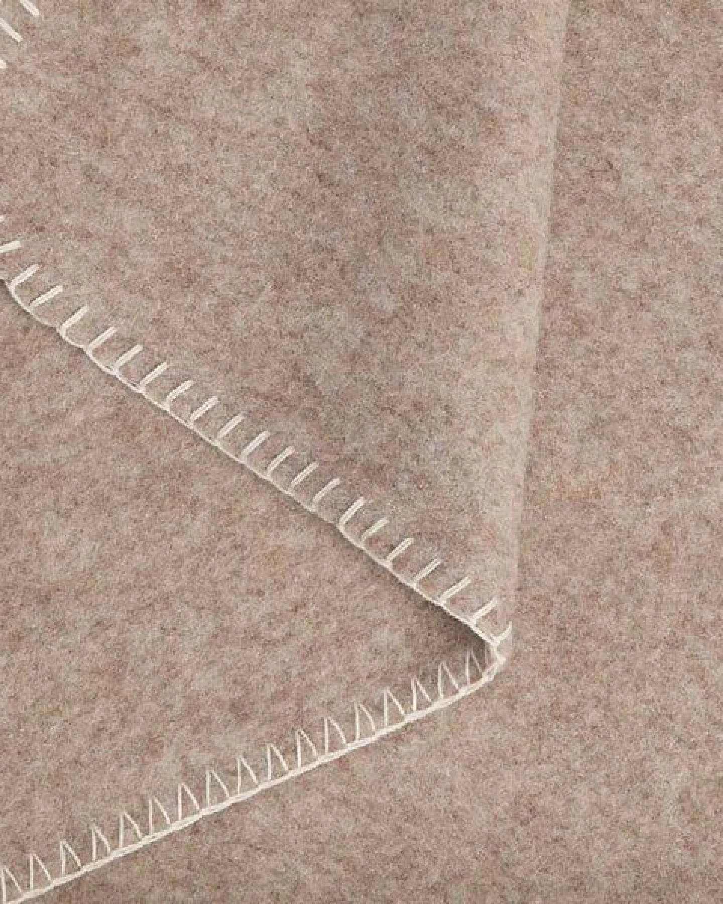 Babydecke 75x100 cm "Yumeko" aus 100% Mulesingfreier Merinowolle – Ansicht 2
