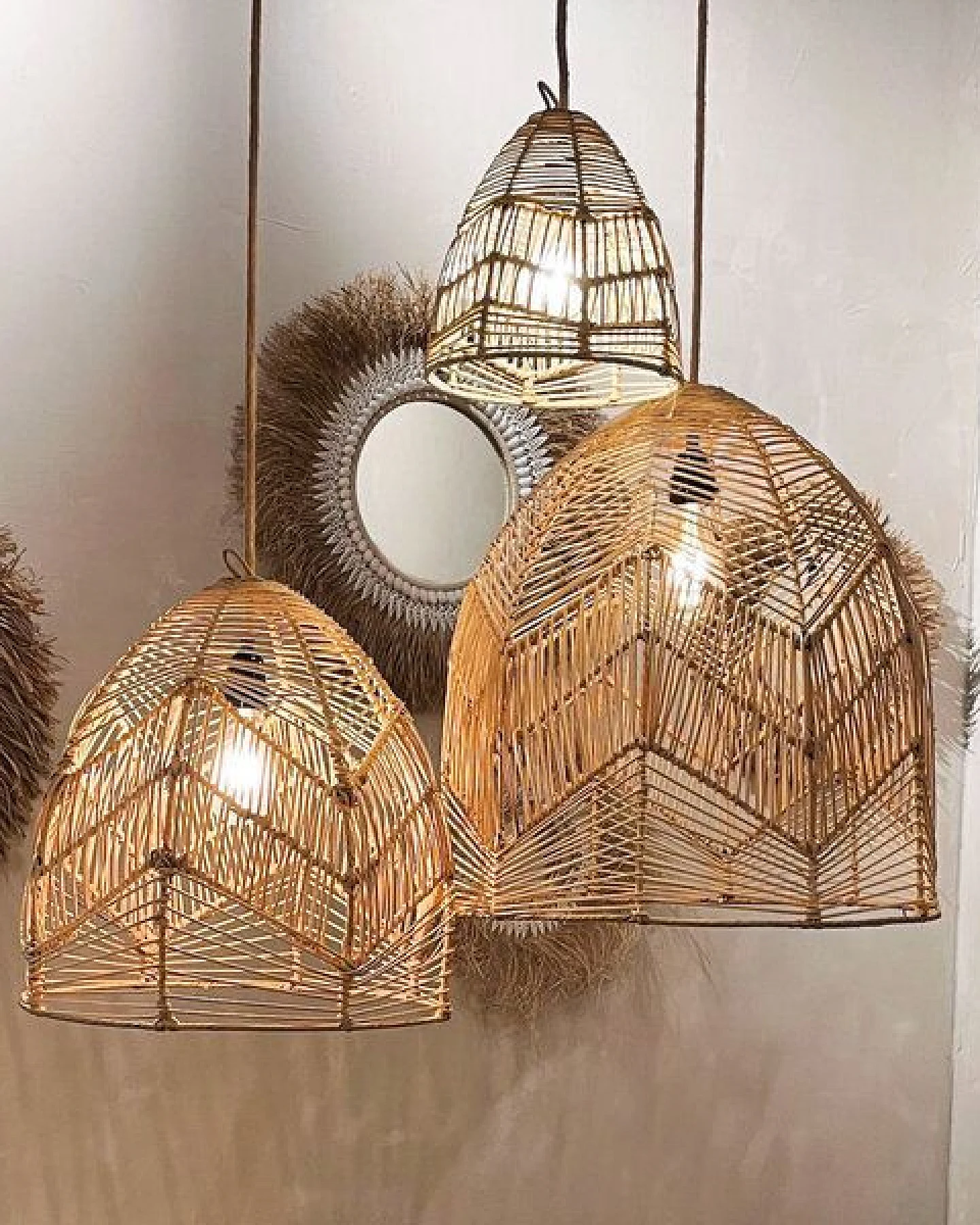 Bazar Bizar The Bala Pendelleuchte aus natürlichem Rattan – Ansicht 3