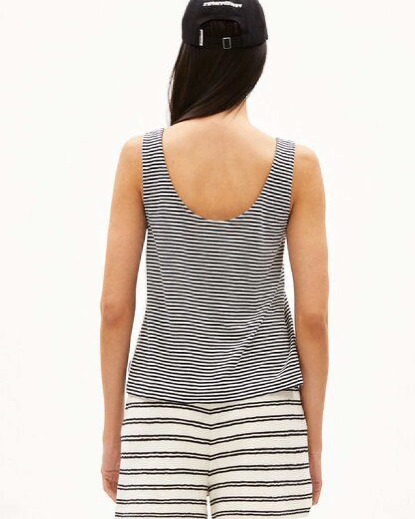 ARMEDANGELS MINAAMI LITA Damen Top aus Bio-Baumwolle – Ansicht 2