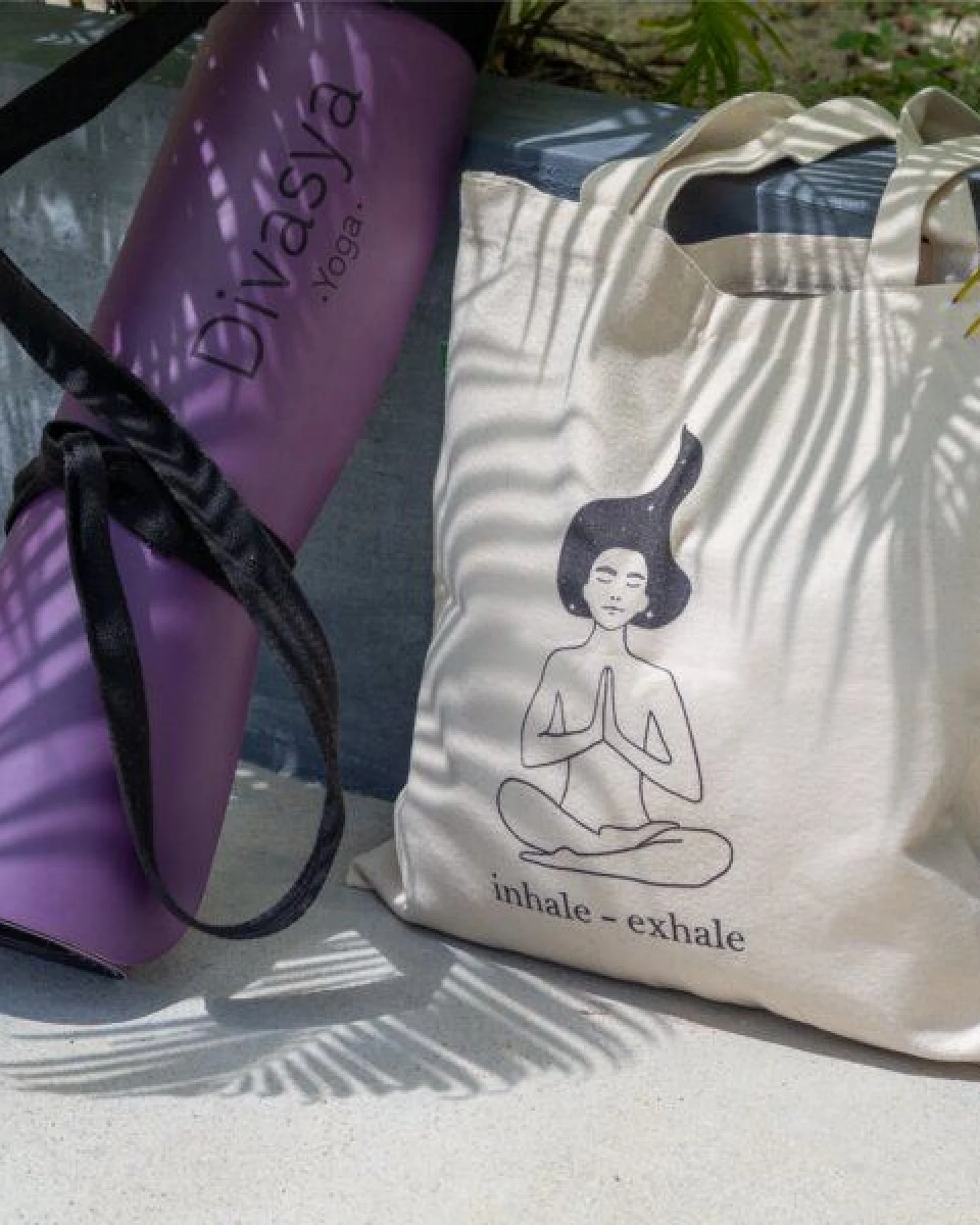 Divasya Jutebeutel mit Yoga-Motiv aus 100% feste Biobaumwolle – Ansicht 3