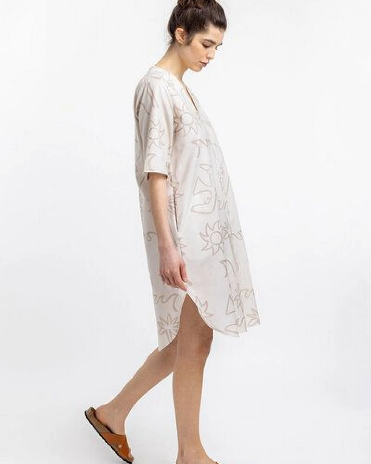 Rotholz Beachside Kaftan Kleid Off-White – Ansicht 2