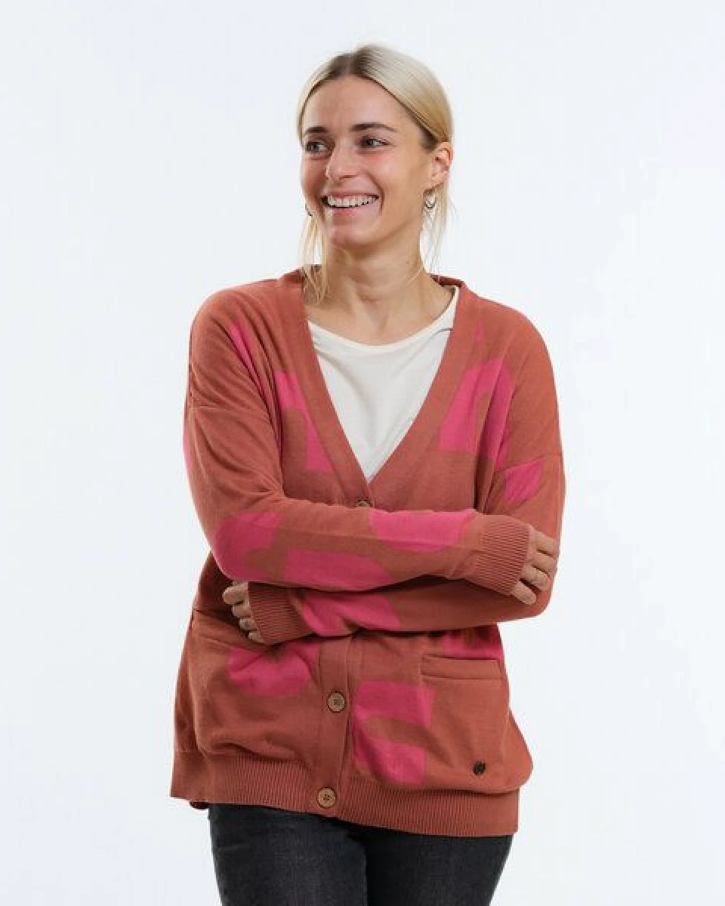 GARY MASH Stickjacke Sue aus Biobaumwolle – Ansicht 2