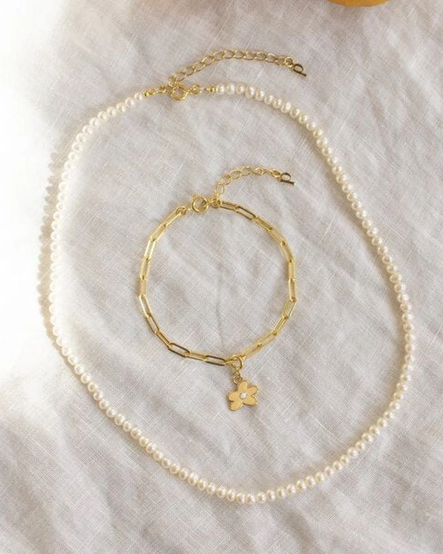 Paeoni Colors Blumen-Anhänger aus 18k Gold Vermeil, 925 Sterling Silber – Ansicht 4