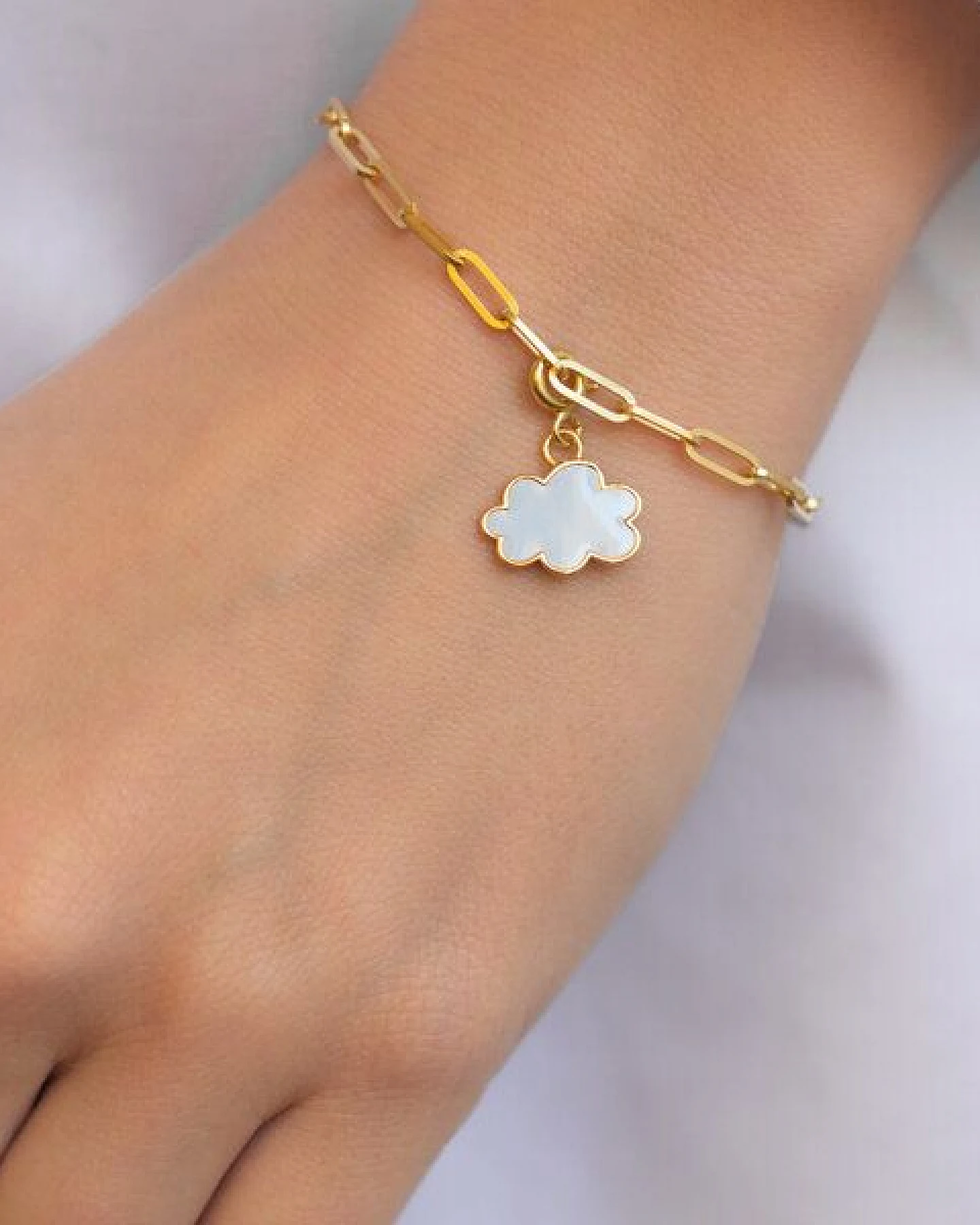 Paeoni Colors Wolken-Anhänger aus 18k Gold Vermeil, 925 Sterling Silber – Ansicht 2