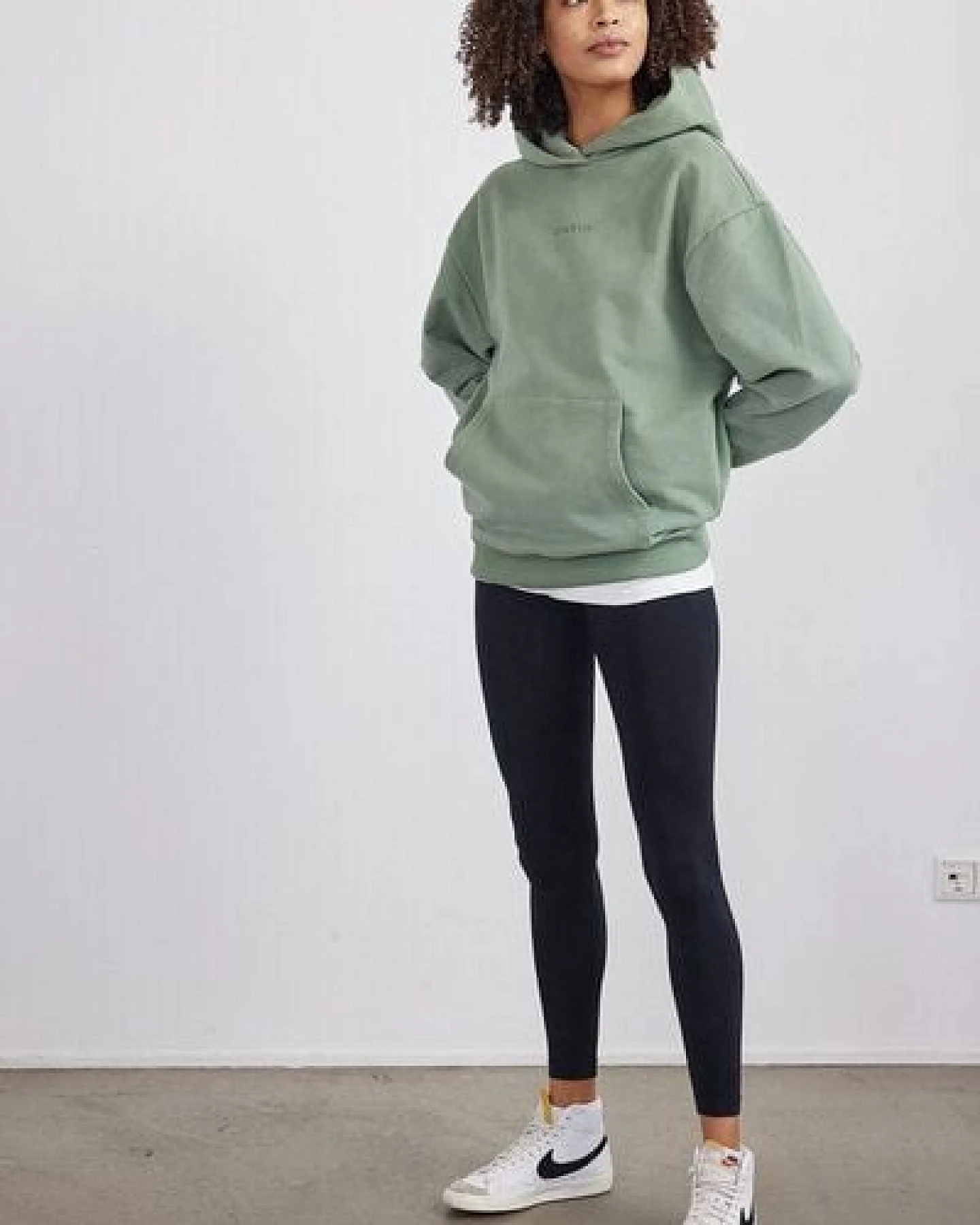 BEARTH Hoodie Unisex Bio-Baumwoll Mix – Ansicht 2