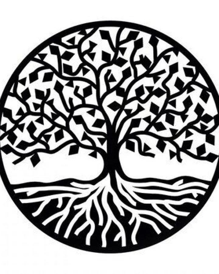 BeWooden Wanddekoration aus Holz - "Lifetree Siluette" - Durchmesser 298mm