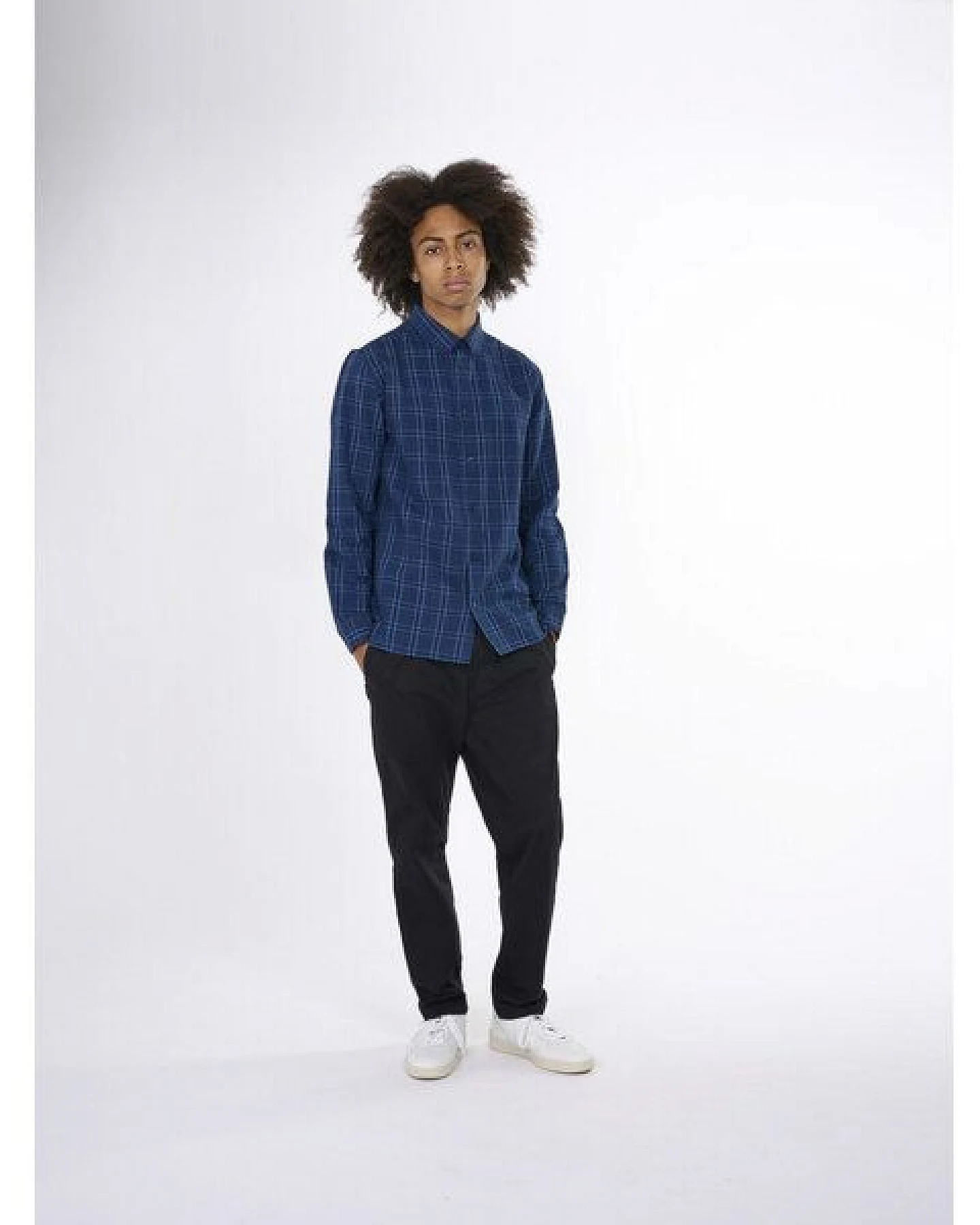 KnowledgeCotton Apparel Kariertes Hemd aus Bio-Baumwolle und Bio-Leinen – Ansicht 3